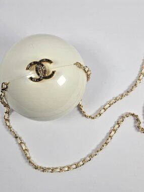 Chanel VIP Gift 2016 Happy New Year White Ball Clutch Minaudière Crystal CC